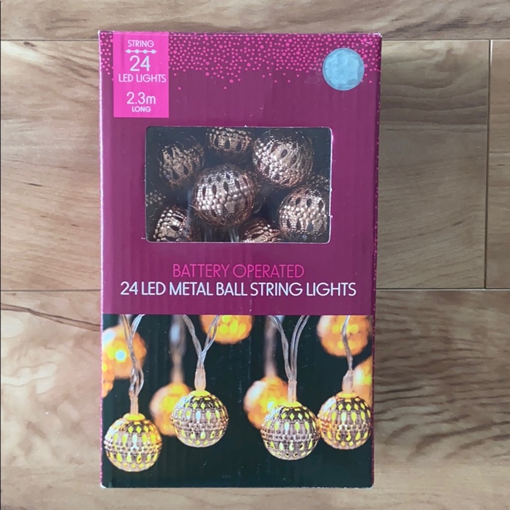 Anko LED Metal Balls string lights - Picture 2 of 15